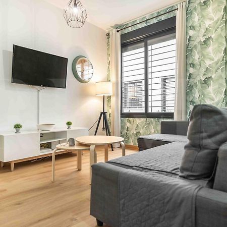 Relaxing Apartment With Parking In The Center By Rems Malaga Exterior photo