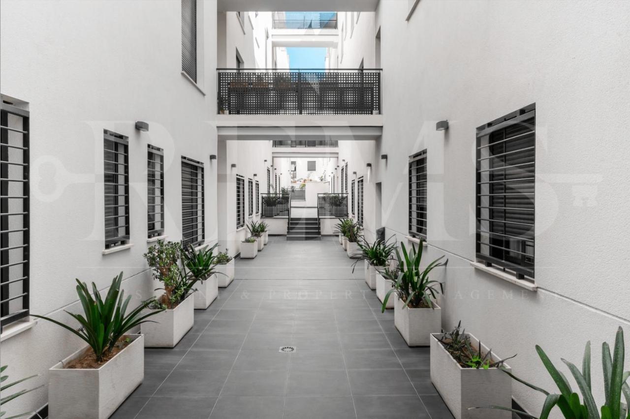 Relaxing Apartment With Parking In The Center By Rems Malaga Exterior photo