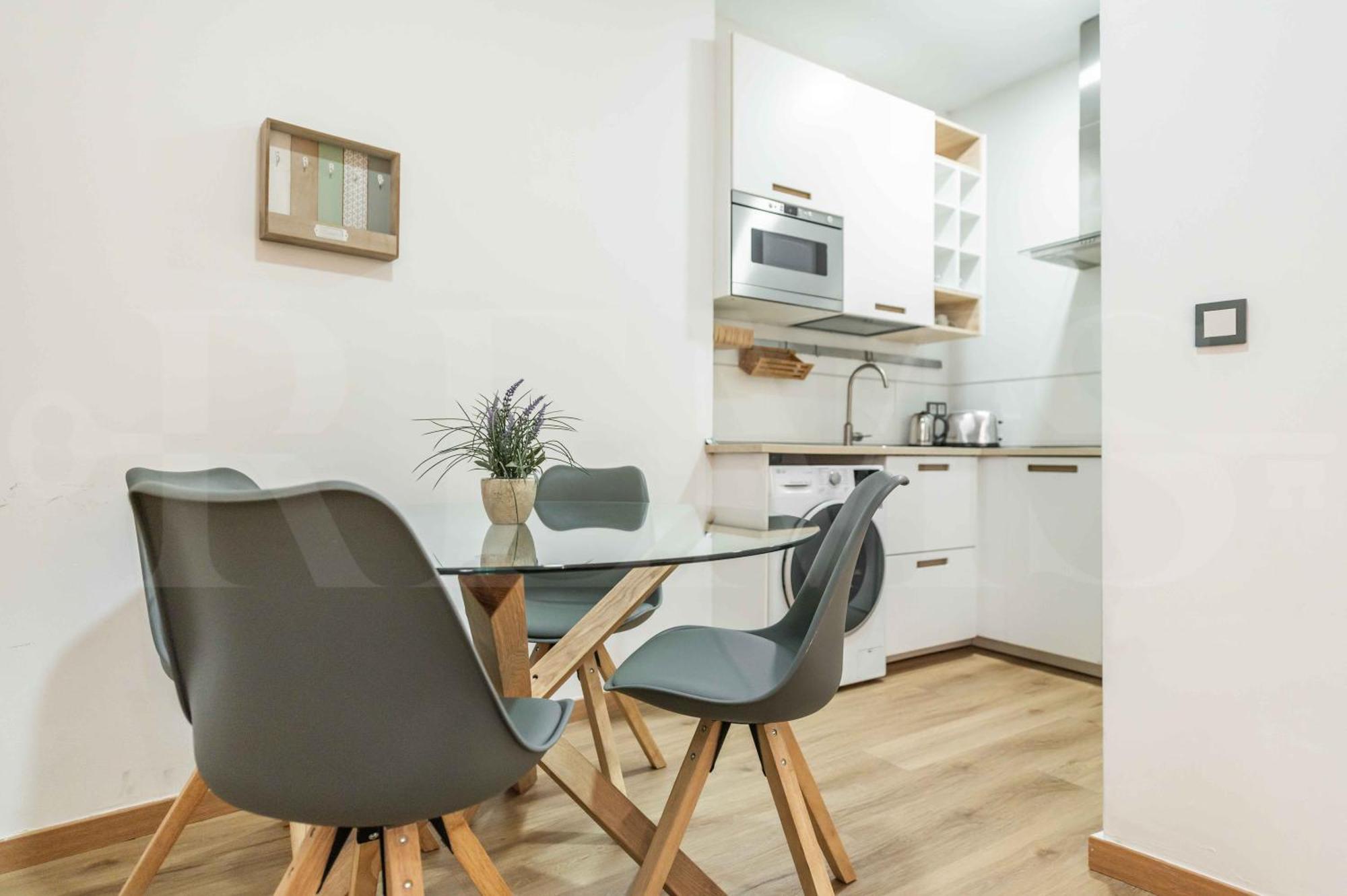 Relaxing Apartment With Parking In The Center By Rems Malaga Exterior photo