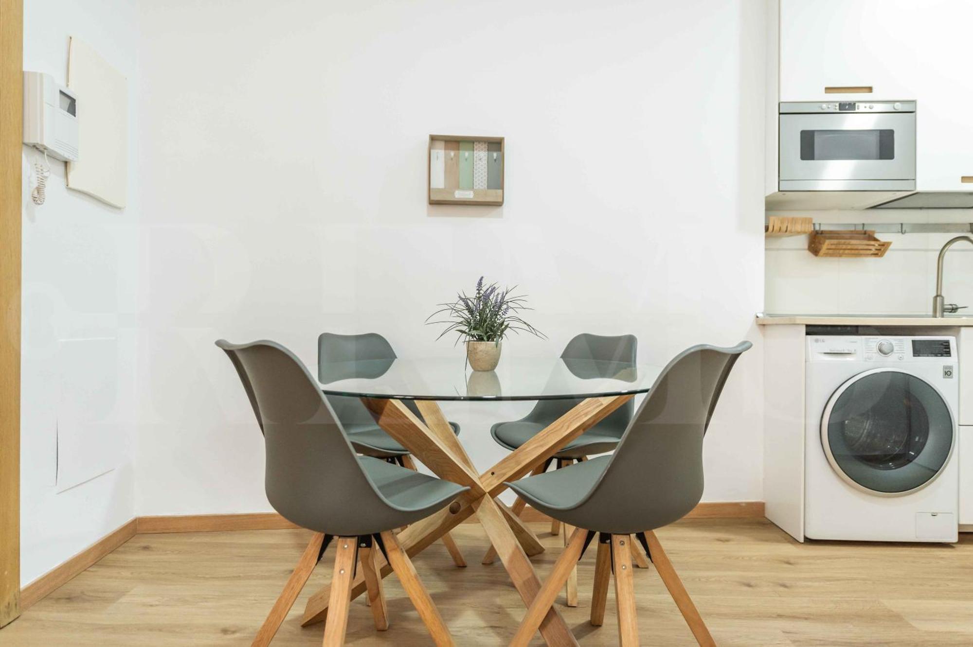 Relaxing Apartment With Parking In The Center By Rems Malaga Exterior photo